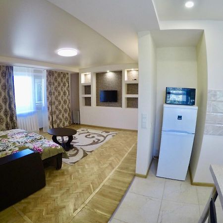 Квартира-студия Apartment Киев Екстериор снимка