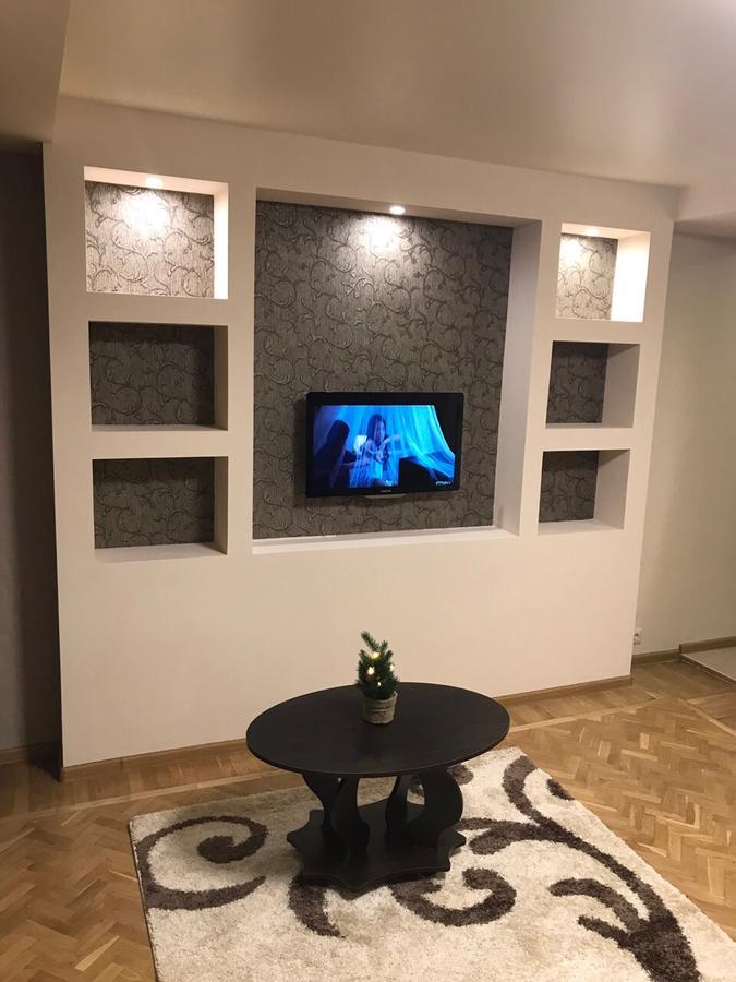 Квартира-студия Apartment Киев Екстериор снимка
