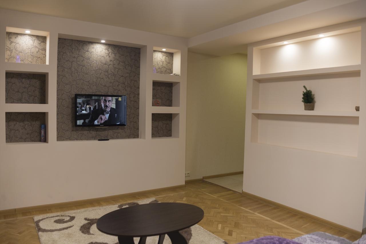 Квартира-студия Apartment Киев Екстериор снимка