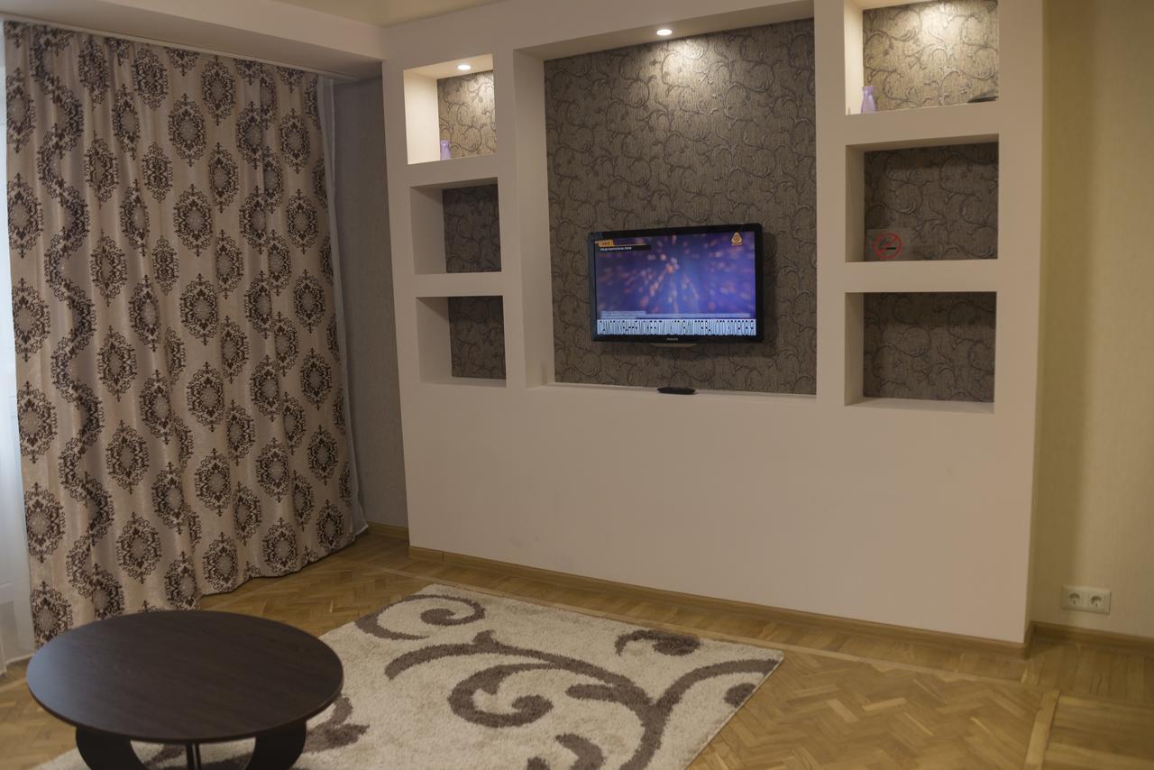 Квартира-студия Apartment Киев Екстериор снимка